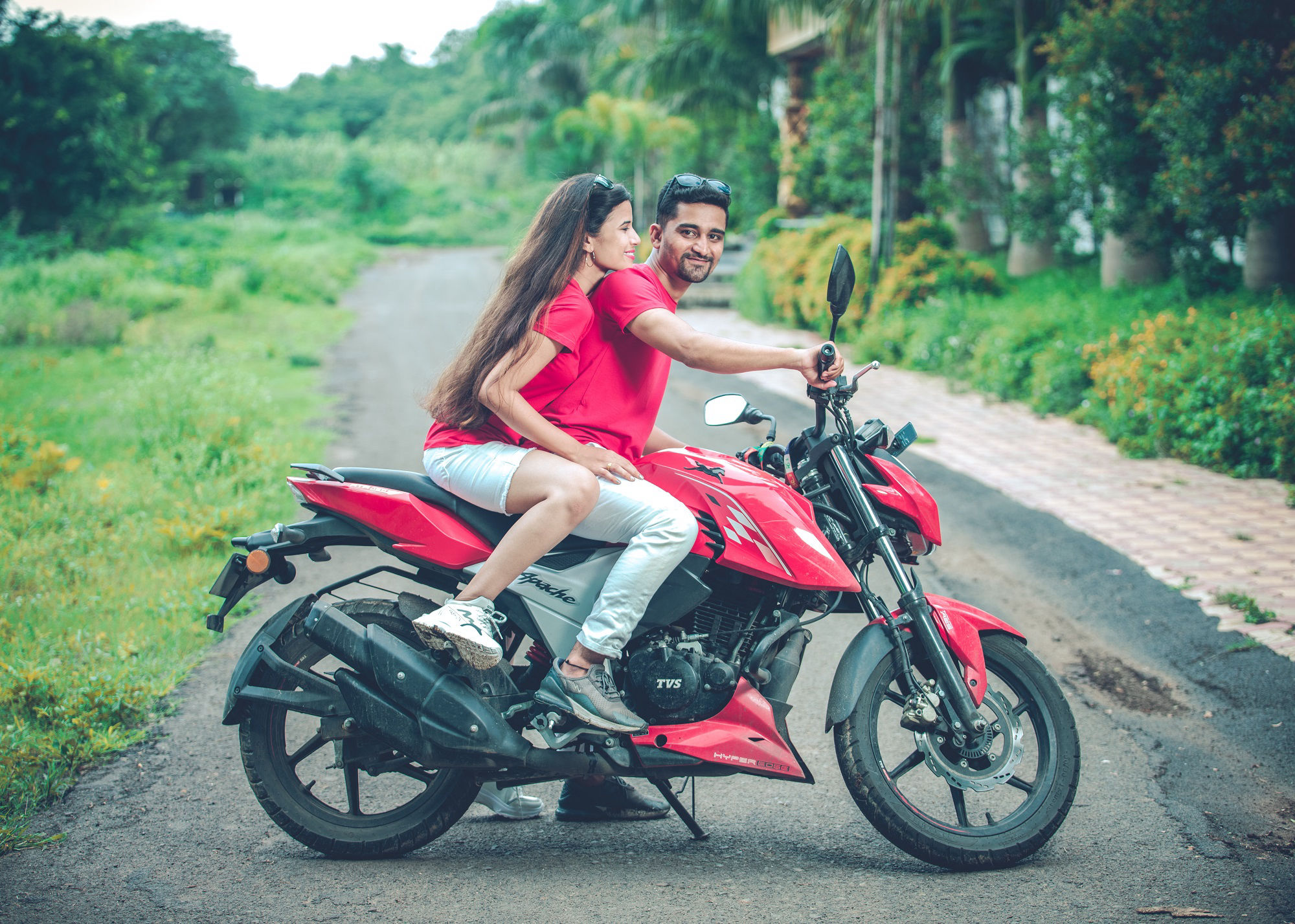 prewedding shoot stay in touch india photography